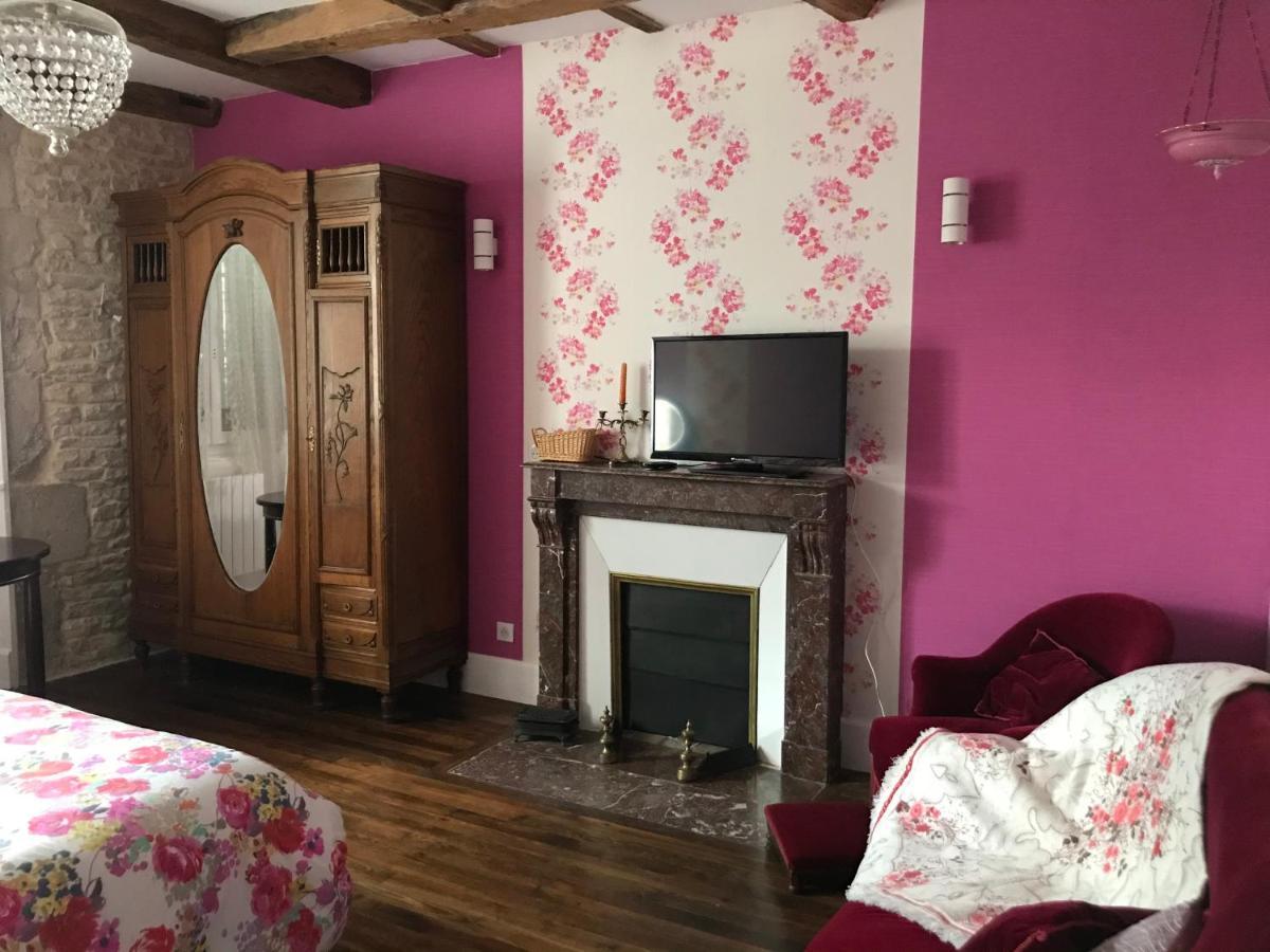 Chez Zoiseau Et Zoiseautte Bed & Breakfast Chassigny ภายนอก รูปภาพ